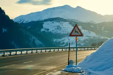 Rețeaua de autostrăzi a Elveției și procedura de achiziționare a vinietei în anul 2026