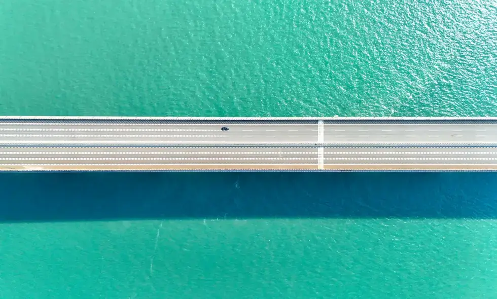 Grindeanu: Bis zum Ende des Jahres werden weitere 15 Kilometer Autobahn und fast 50 Kilometer Schnellstraße dem Verkehr übergeben. Grindeanu: Bis zum Ende des Jahres werden weitere 15 Kilometer Autobahn und fast 50 Kilometer Schnellstraße dem Verkehr übergeben.